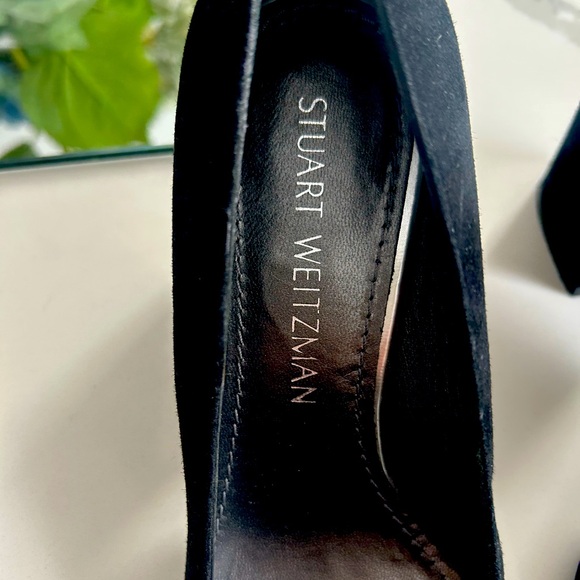 Stuart Weitzman block suede slip on beautiful size 6 like new high heels 3”. - Picture 5 of 7